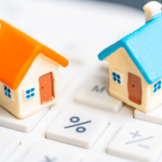 FINANCIAMENTO_IMOBILIÁRIO_TAXAS_DE_JUROS_EM_CONSTANTE_MUDANÇA_Capa