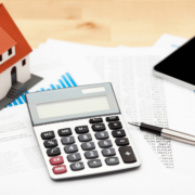 CONSÓRCIO_OU_FINANCIAMENTO_QUAL_É_A_MELHOR_OPÇÃO_PARA_ADQUIRIR_SEU_IMÓVEL_Capa